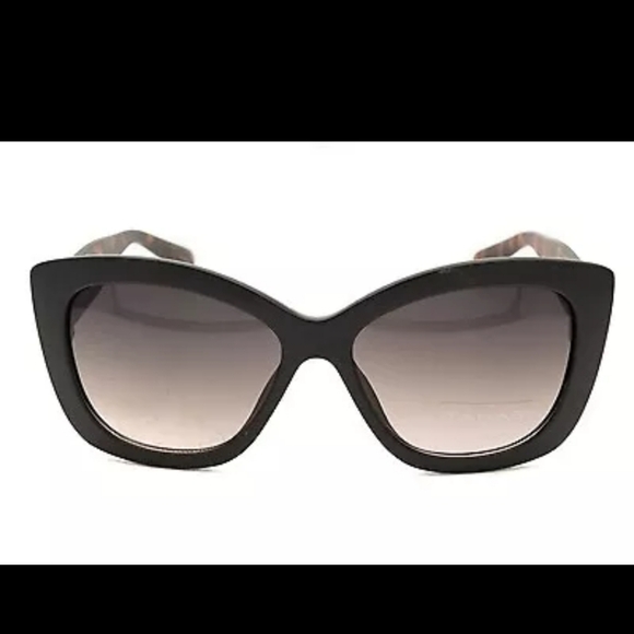 Tahari Accessories - Tahari Women's Oversized Thick Frame Sunglasses Black/Tortoise Arm TH558